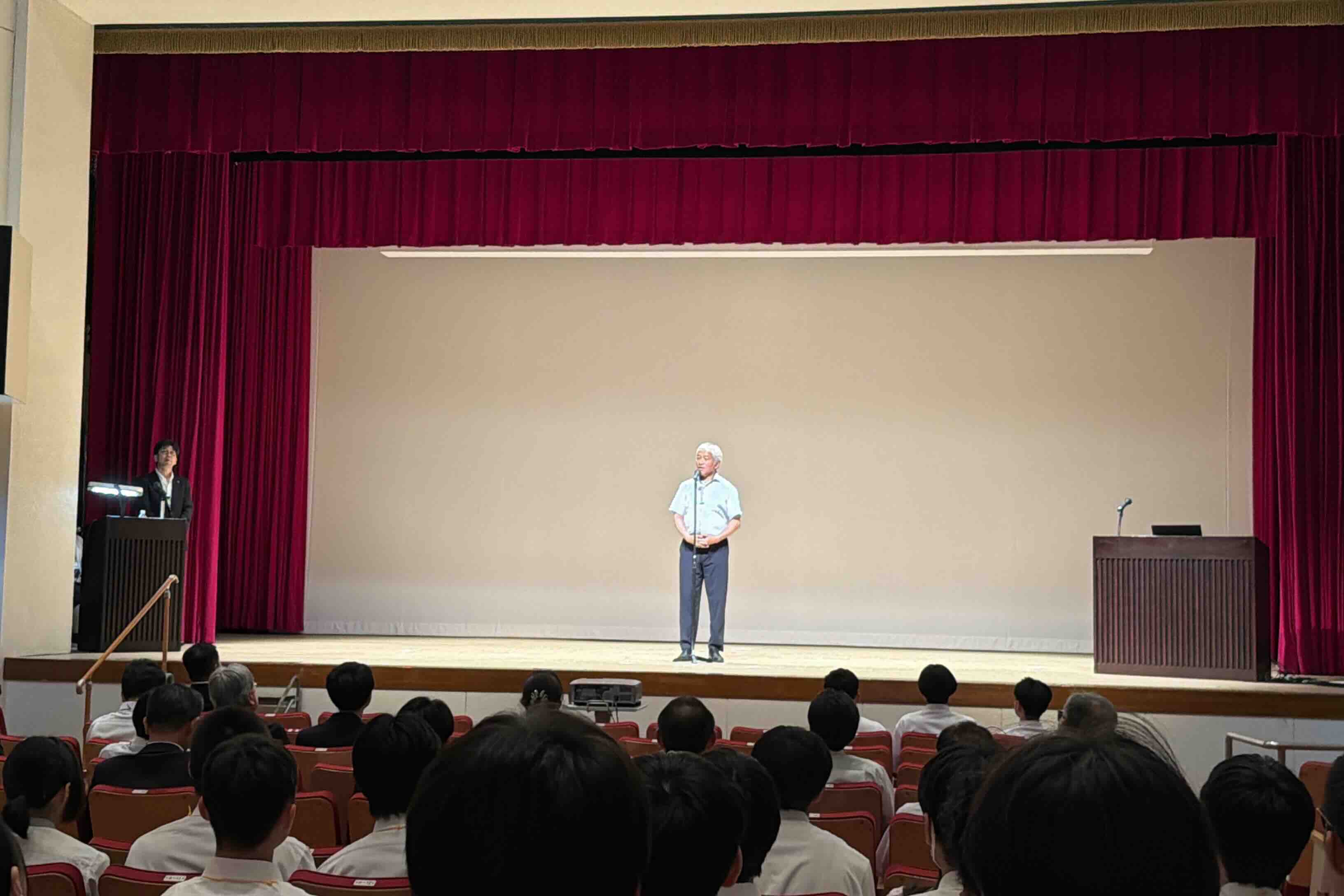 開会行事の様子